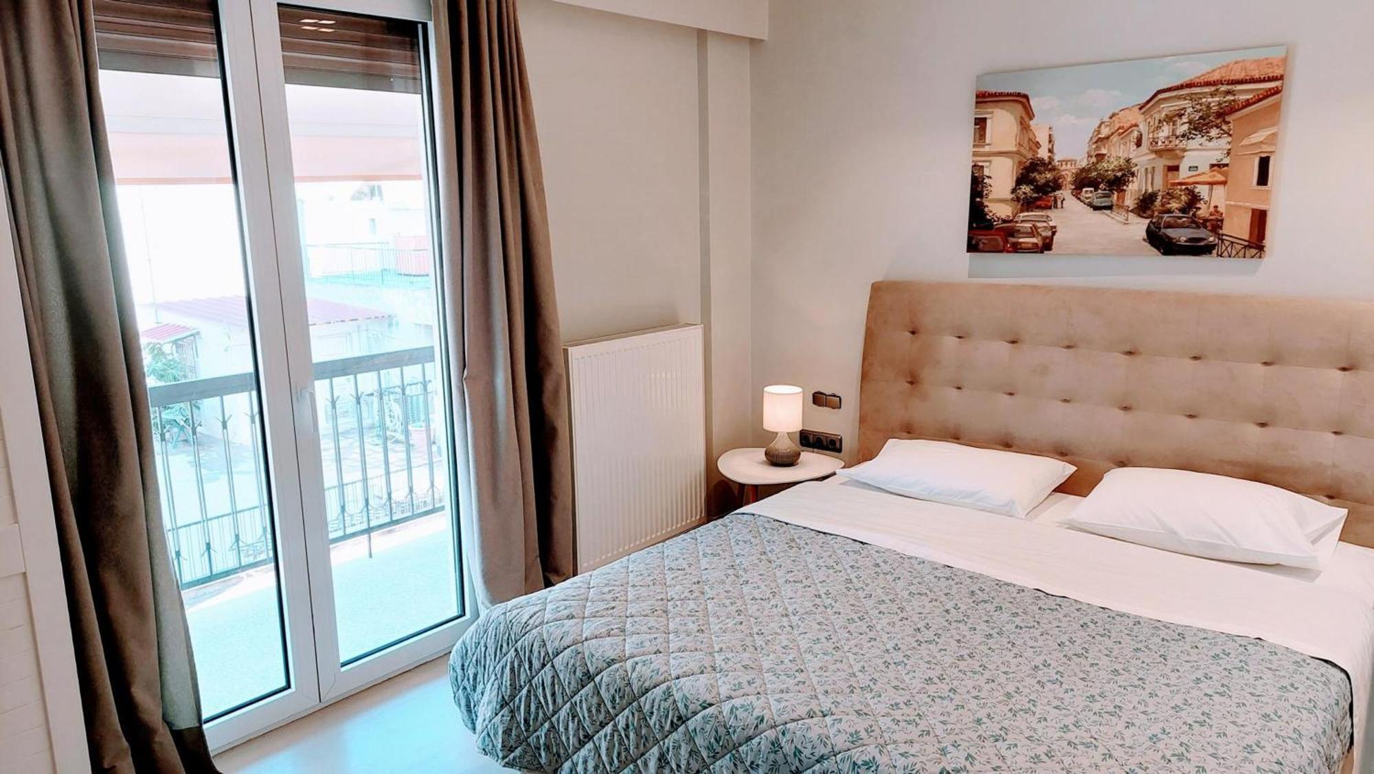 Luxurious Minimal Apartment In Acropolis 아테네 외부 사진